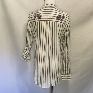 Express white and gray stripe blouse with love bird patches on back NWT Size S